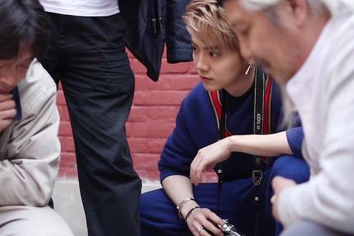 男生打扮吃瓜群众,揭秘男生打扮背后的吃瓜群众心理