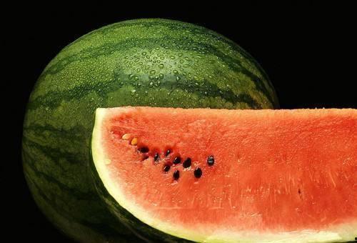 正确吃瓜位置,让你轻松享受夏日清凉