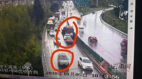 监控录像吃瓜,揭秘日常生活中的趣味瞬间