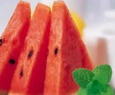 每天都吃半个瓜,健康生活每一天